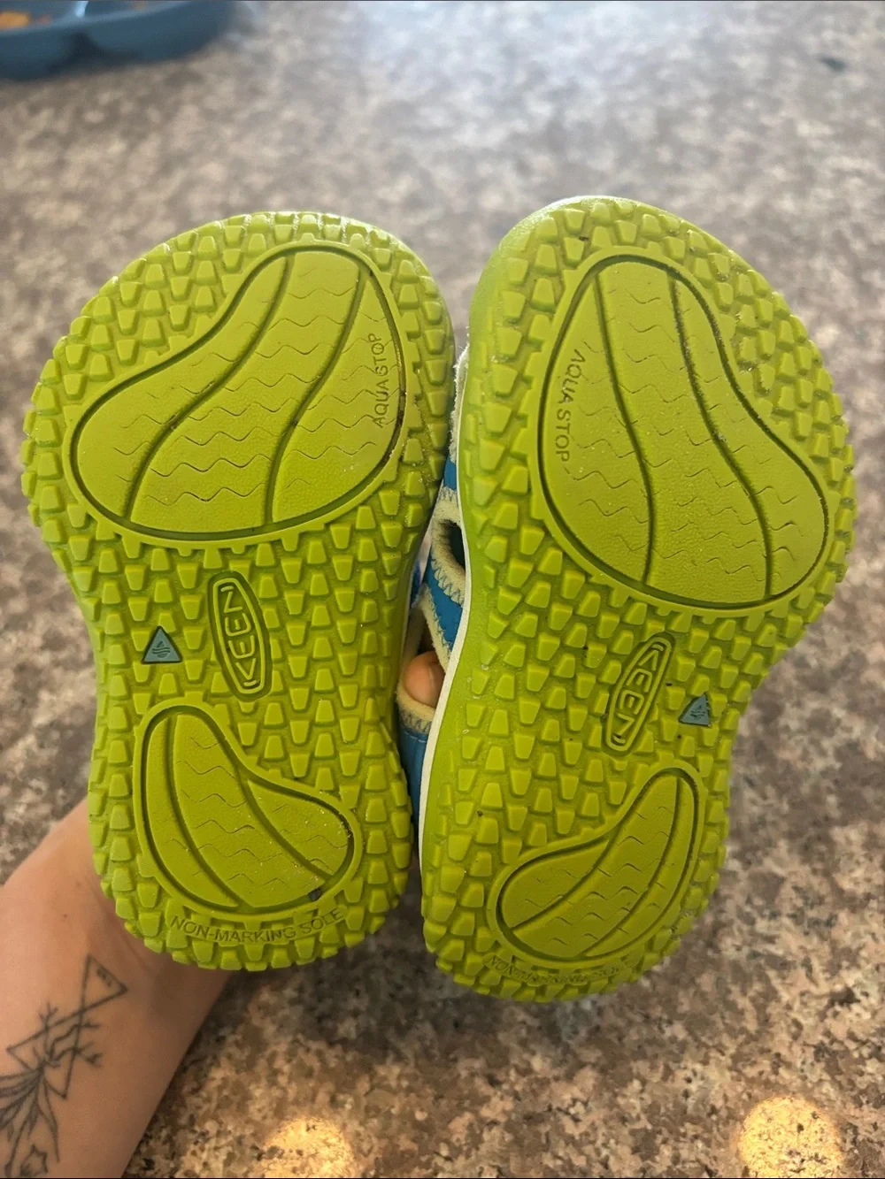 KEEN Toddler Teal Blue and Lime Green Water Shoes